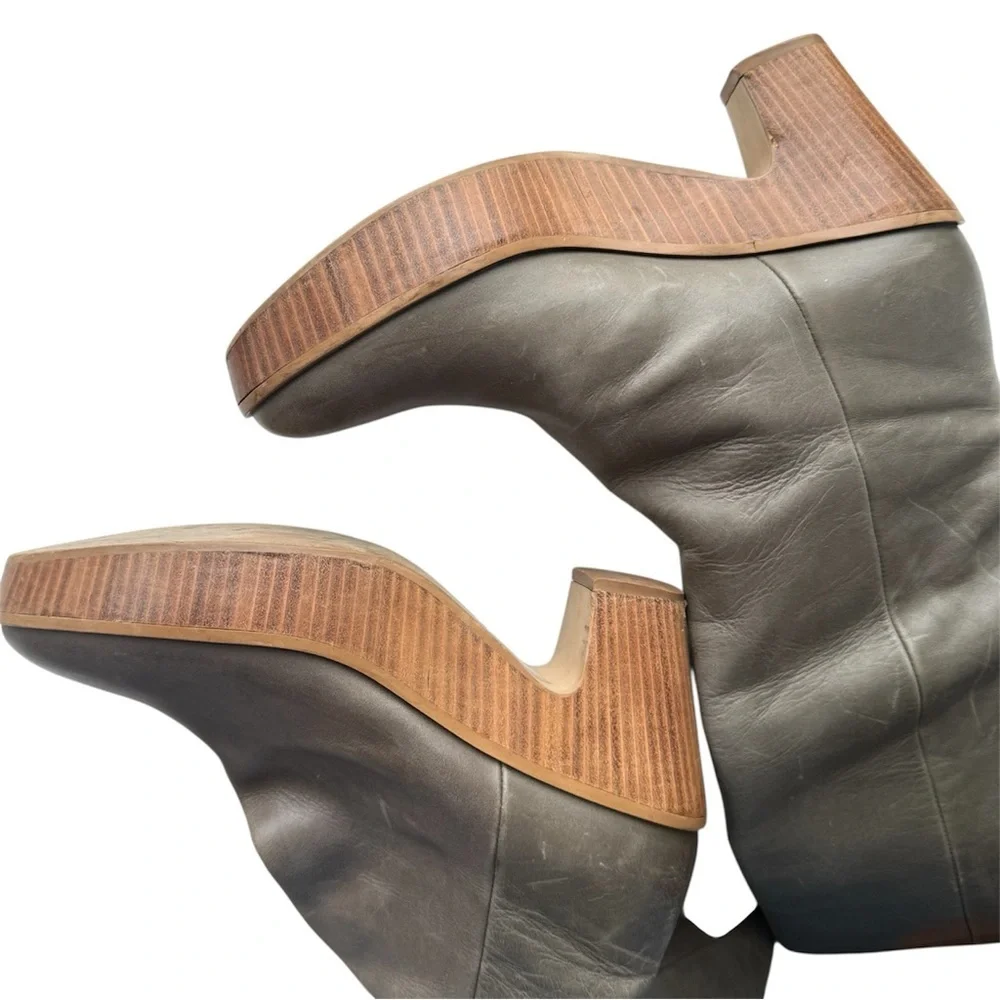 Maison Martin Margiela Paris Leather Sculptural Wood Heel Boots EU 38 Italy